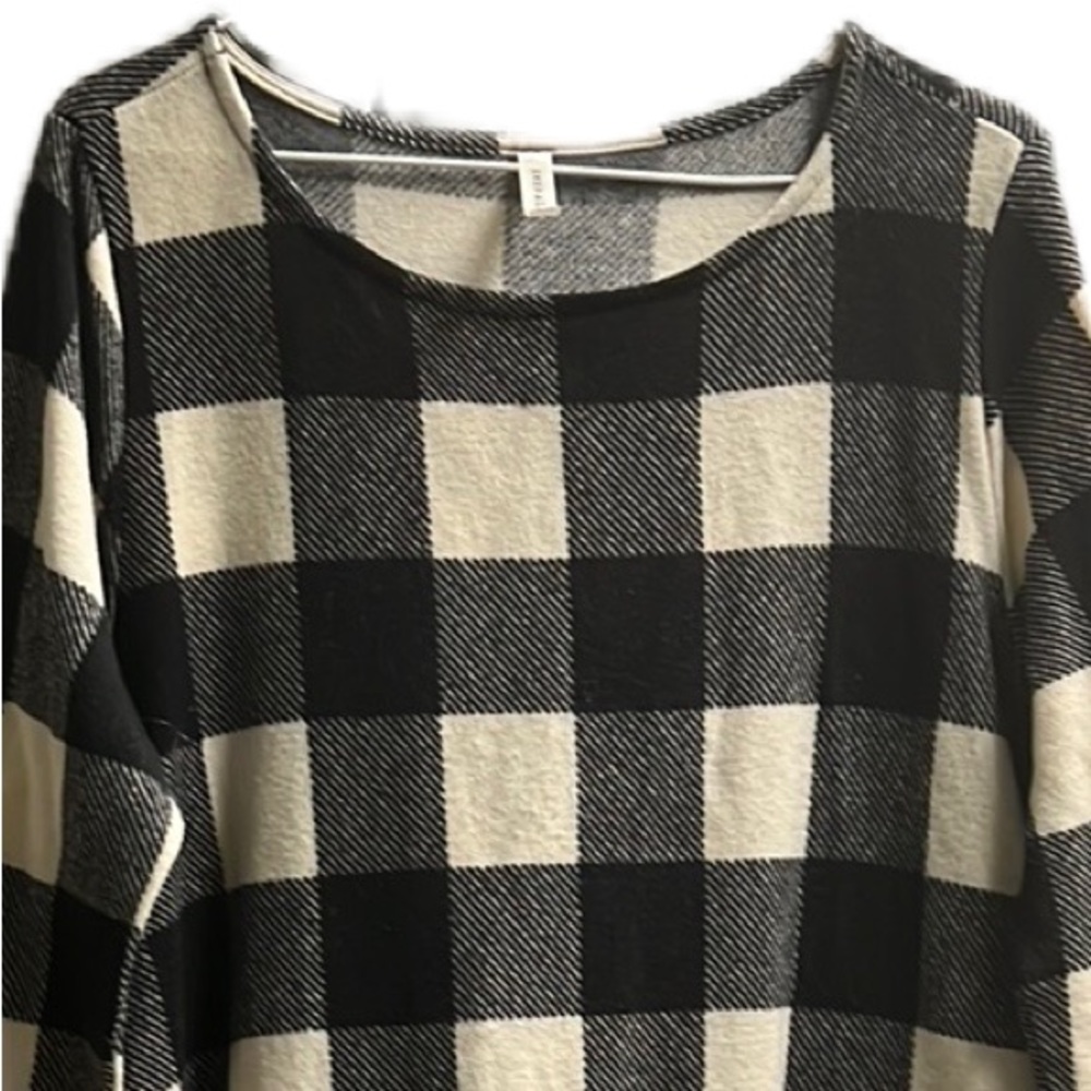 EMERALD, Checker Board Print, Scoop Neckline Shirt Dress, Black/Off White, 1X - Picture 4 of 6